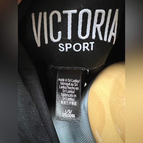 Victoria’s Secret sport black  hooded  pull Active Dress open back large - Picture 9 of 9
